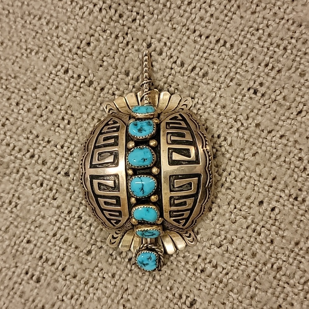 Vintage hair broach.